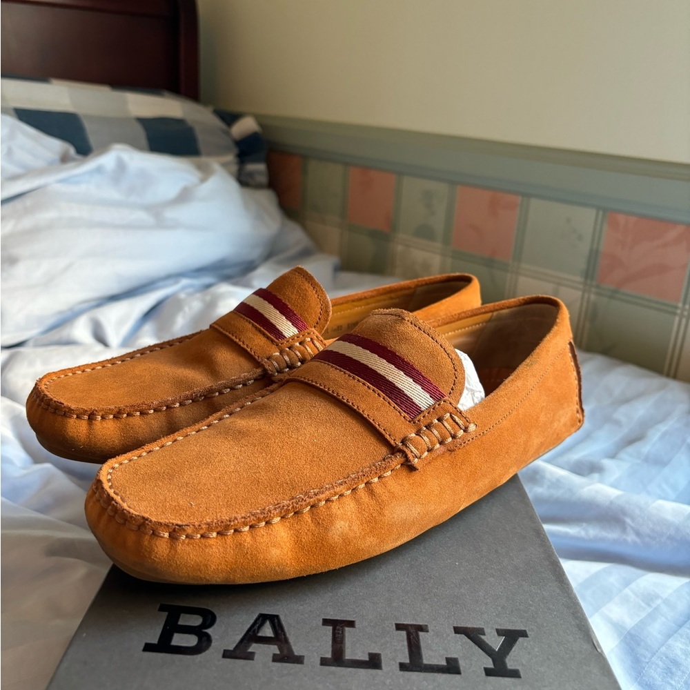 Bally Wabler Loafer size 8D (wide) fits like 8.5US